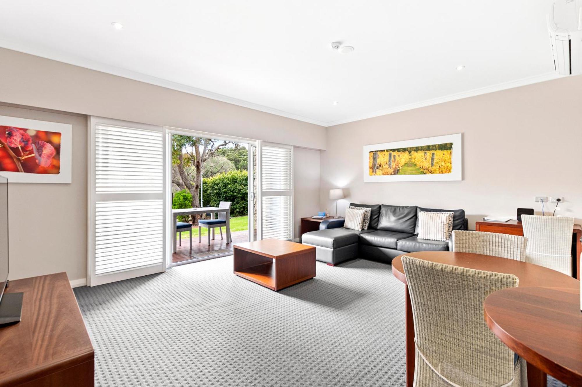 Caves House Hotel & Apartments Yallingup Bagian luar foto