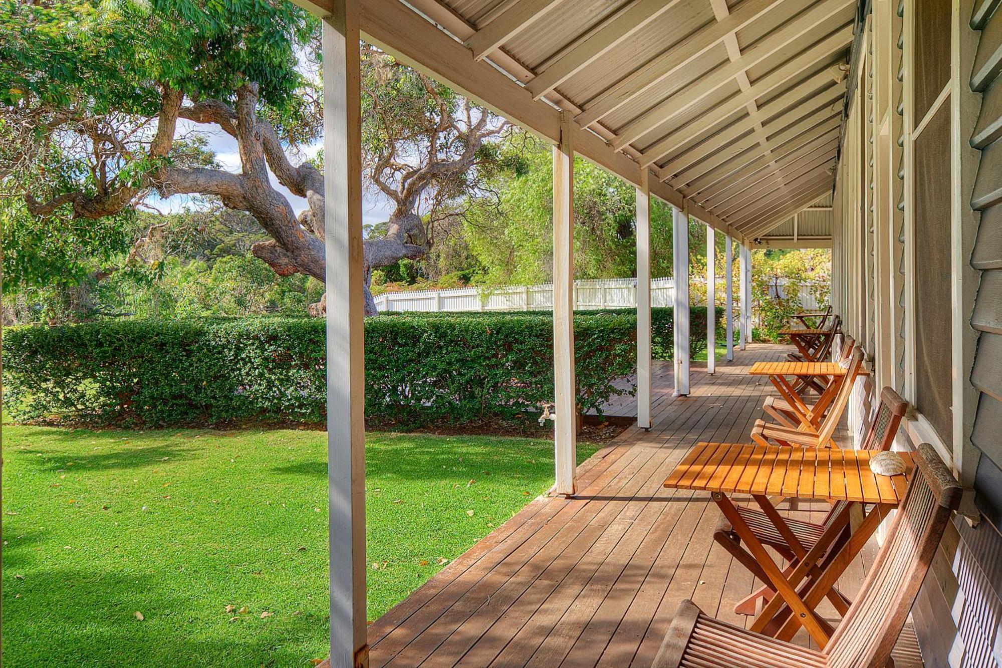 Caves House Hotel & Apartments Yallingup Bagian luar foto